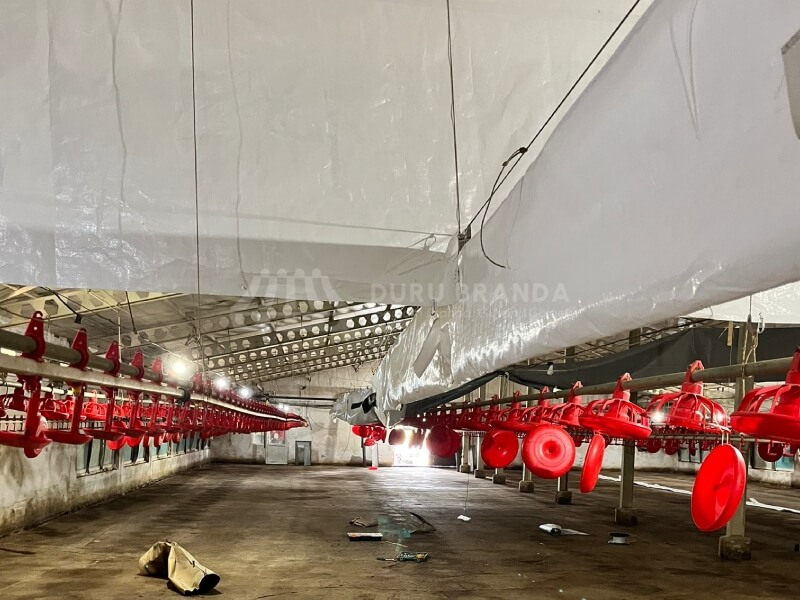 Sakarya’da branda ve tente sistemlerinde güvenilir çözüm: Duru Branda. Otomatik tente, sabit tente ve branda tamiriyle konforu yaşayın!